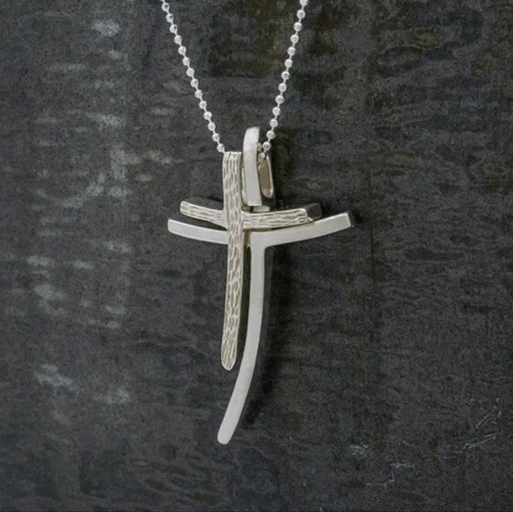 ❤️ NESTED CROSS STERLING SILVER NECKLACE - Picture 4 of 5
